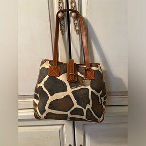 Dooney & Bourke